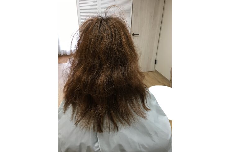 縮毛矯正する前